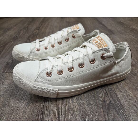 Converse Chuck Taylor All Star Ivory Leather Sneakers Shoes Men 8 - Women 10 - Picture 1 of 9